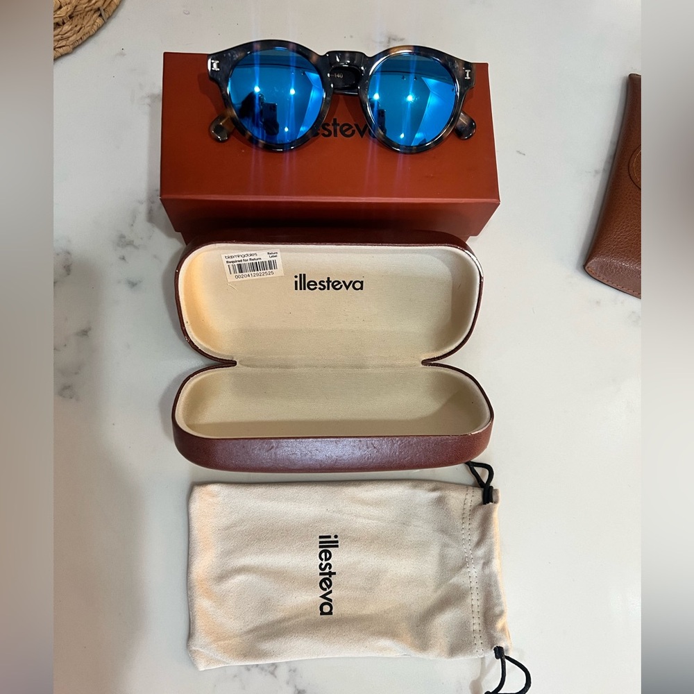 EUC Illesteva Leonard, blue lenses, tortoise shell 47-22-140